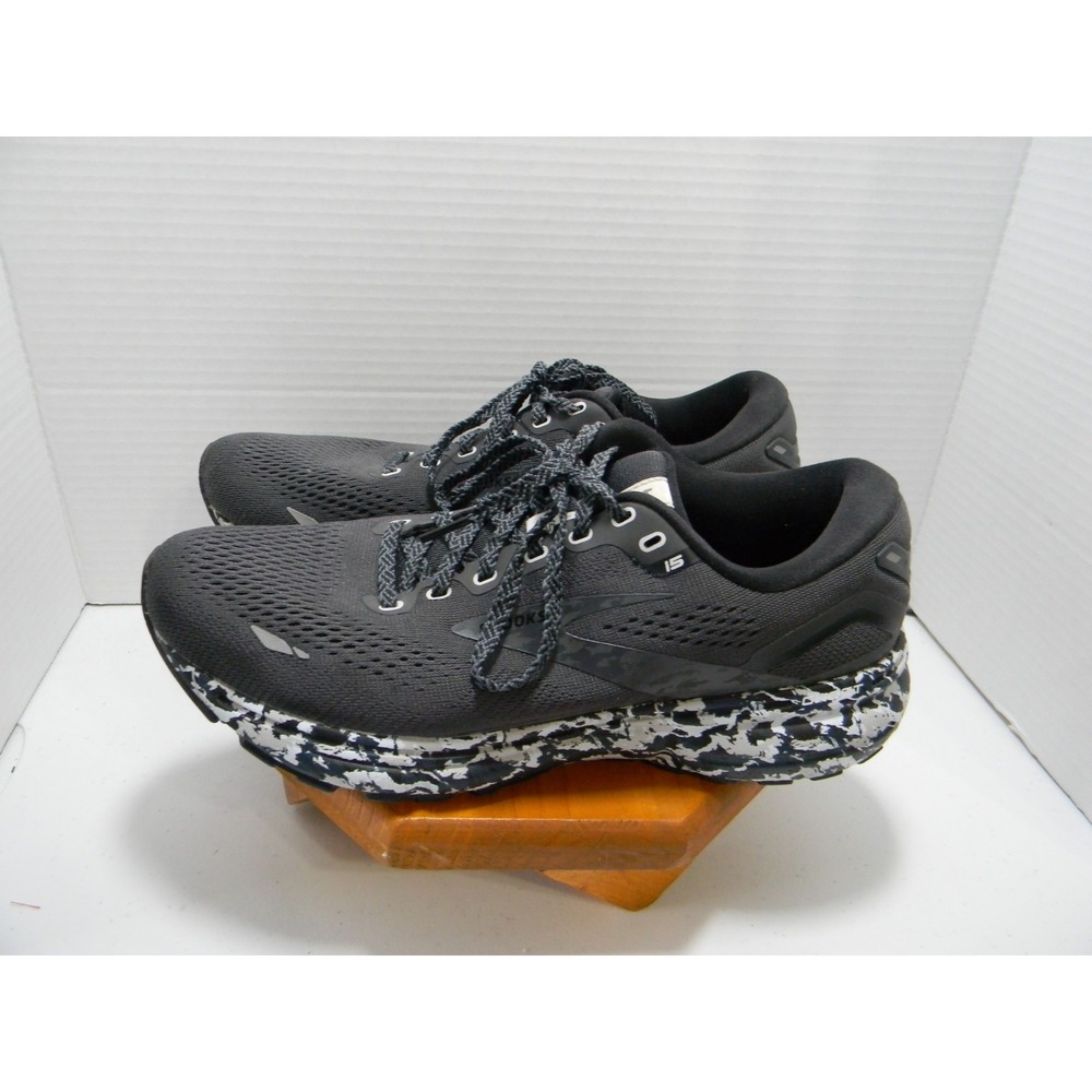 Brooks Ghost 15 Womens 9.5 B Running Shoes Black White Athletic Sneakers